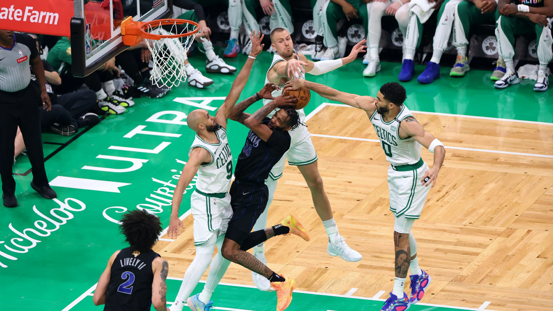 NBA pregled: Ekipa Dalas Mavericksa slavila protiv Boston Celticsa
