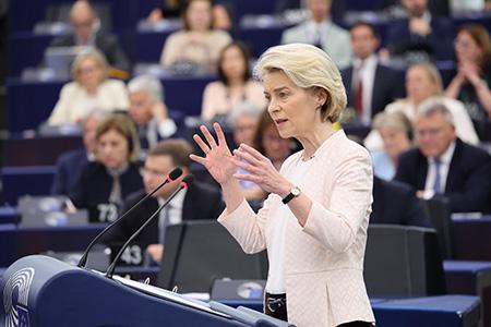 Read more about the article Ursula von der Leyen ponovo izabrana za predsjednicu Evropske komisije, dobila podršku 401 zastupnika