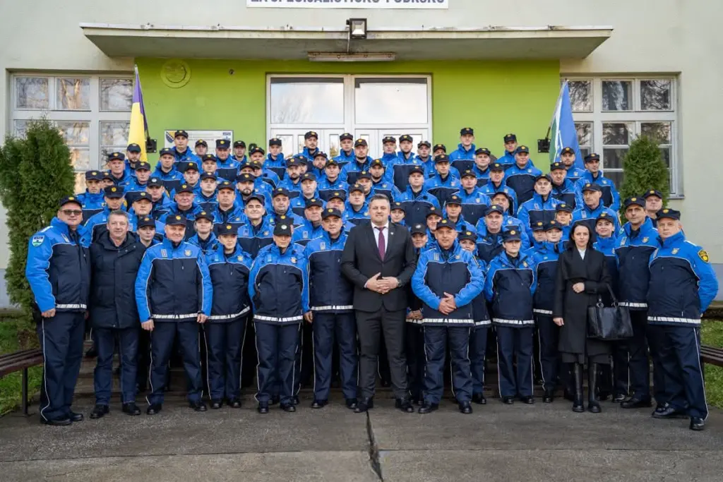 Nova oprema za policiju USK u skladu s federalnim standardima