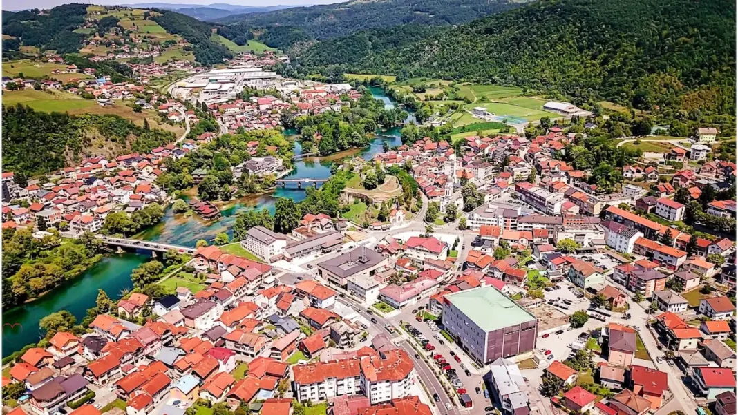 Servisne informacije – 25.03.2026. Hidrometeorološka mjerenja u Bosanskoj Krupi jutros u 07:00 sati: temperatura zraka 10°C, vlažnost 94%, vodostaj Une 13 cm (NV).