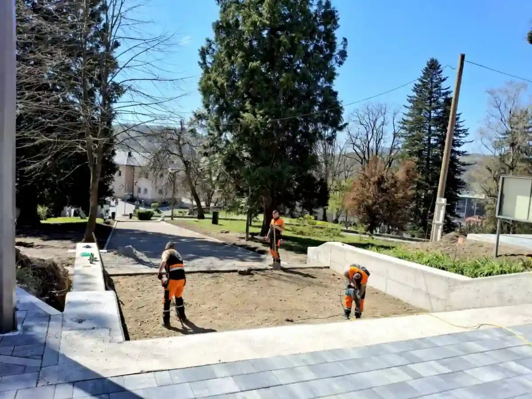 Privode se kraju radovi uređenja Doma kulture Privode se kraju radovi uređenja Doma kulture