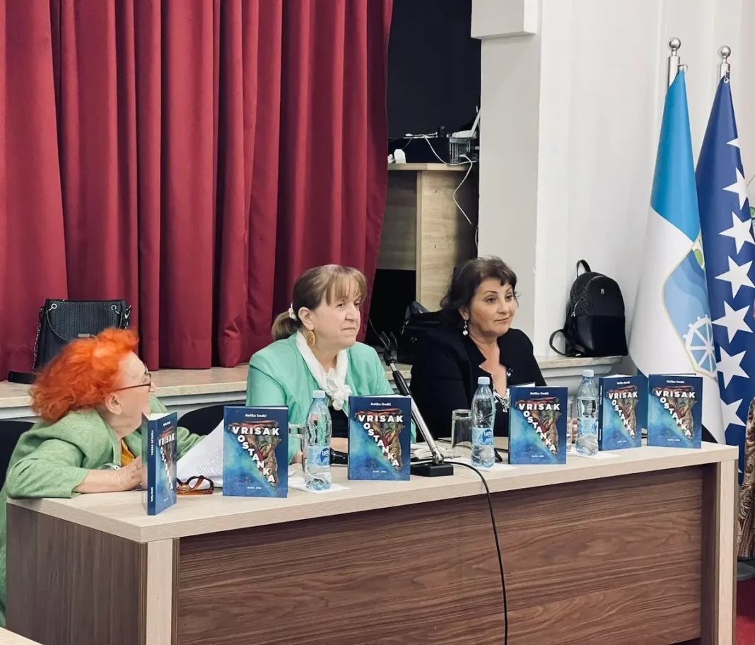U Bosanskoj Krupi održana promocija knjige „Vrisak ostanka“ U Bosanskoj Krupi održana promocija knjige „Vrisak ostanka“