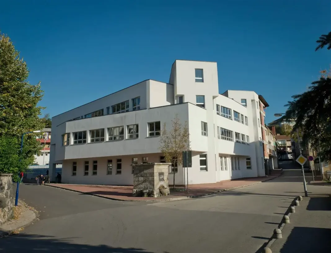 Utorak 19. maj 2026.: Dan otvorenih vrata u JU Opća gimnazija „Bosanska Krupa“ Utorak 19. maj 2026.: Dan otvorenih vrata u JU Opća gimnazija „Bosanska Krupa“