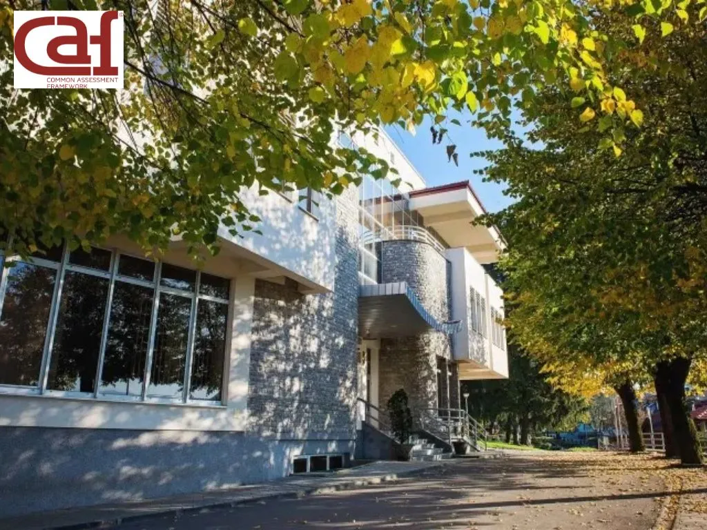 Dobijanje CAF certifikata potvrđuje opredijeljenost Grada Bosanska Krupa ka modernoj i efikasnoj lokalnoj samoupravi, te predstavlja snažan podsticaj za nastavak reformskih procesa i daljnje unapređenje javnih usluga u skladu s evropskim standardima.