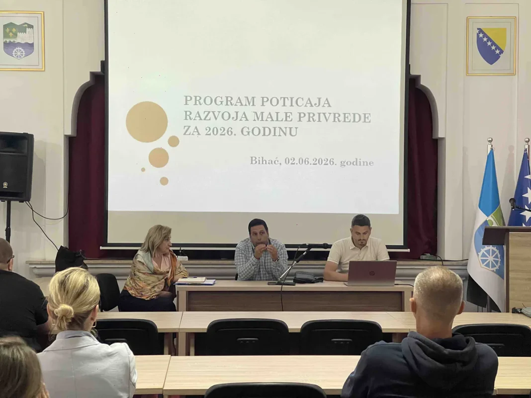Bosanska Krupa: Održana prezentacija javnih poziva po Programu poticaja razvoja male privrede za 2026. godinu Bosanska Krupa: Održana prezentacija javnih poziva po Programu poticaja razvoja male privrede za 2026. godinu